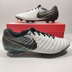 Nike Tiempo Legend 7 Elite FG Soccer Cleats